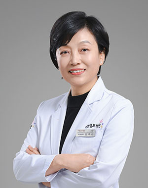 김주리
